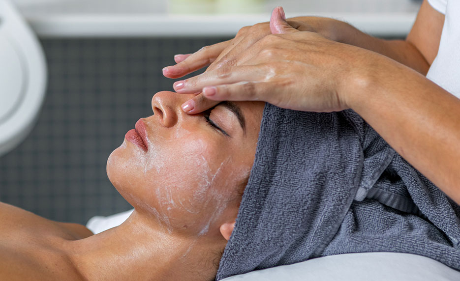 Esthetician-Asst
